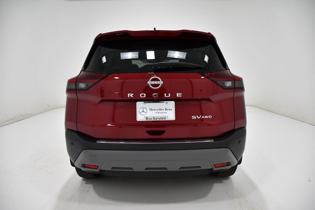 Used 2022 Nissan Rogue SV AWD/4WD image 4