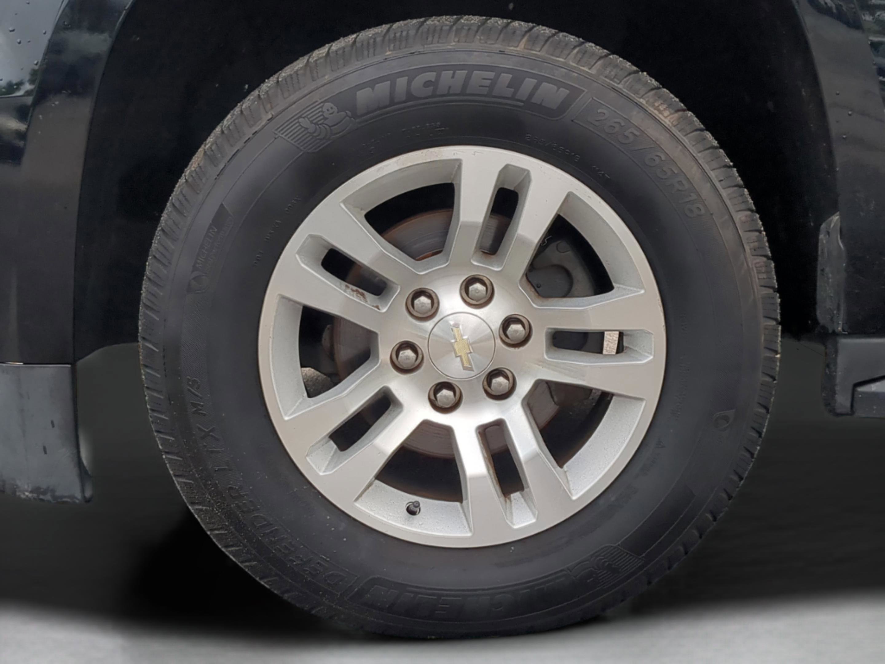 Used 2017 Chevrolet Tahoe LT image 34