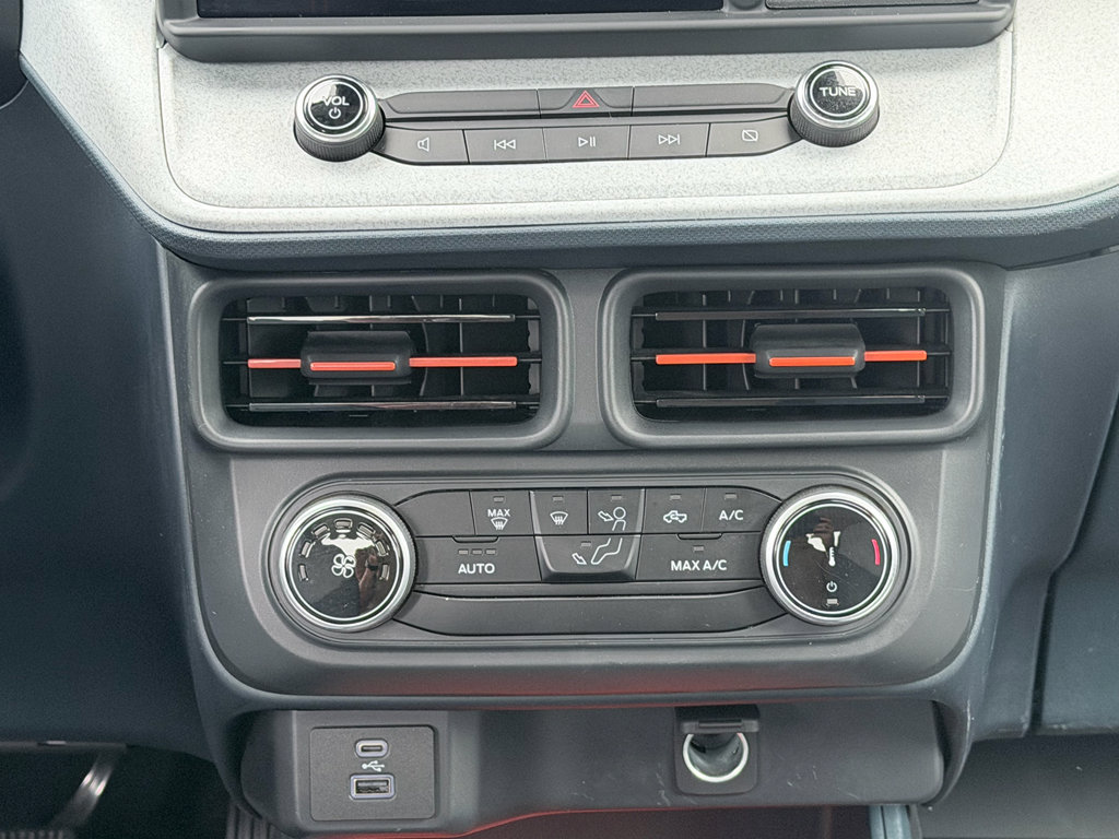 Used 2024 Ford Maverick XLT FWD image 17