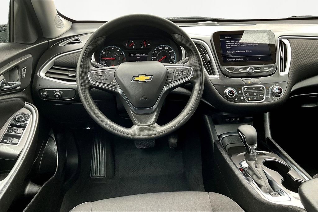 Used 2025 Chevrolet Malibu LT image 5
