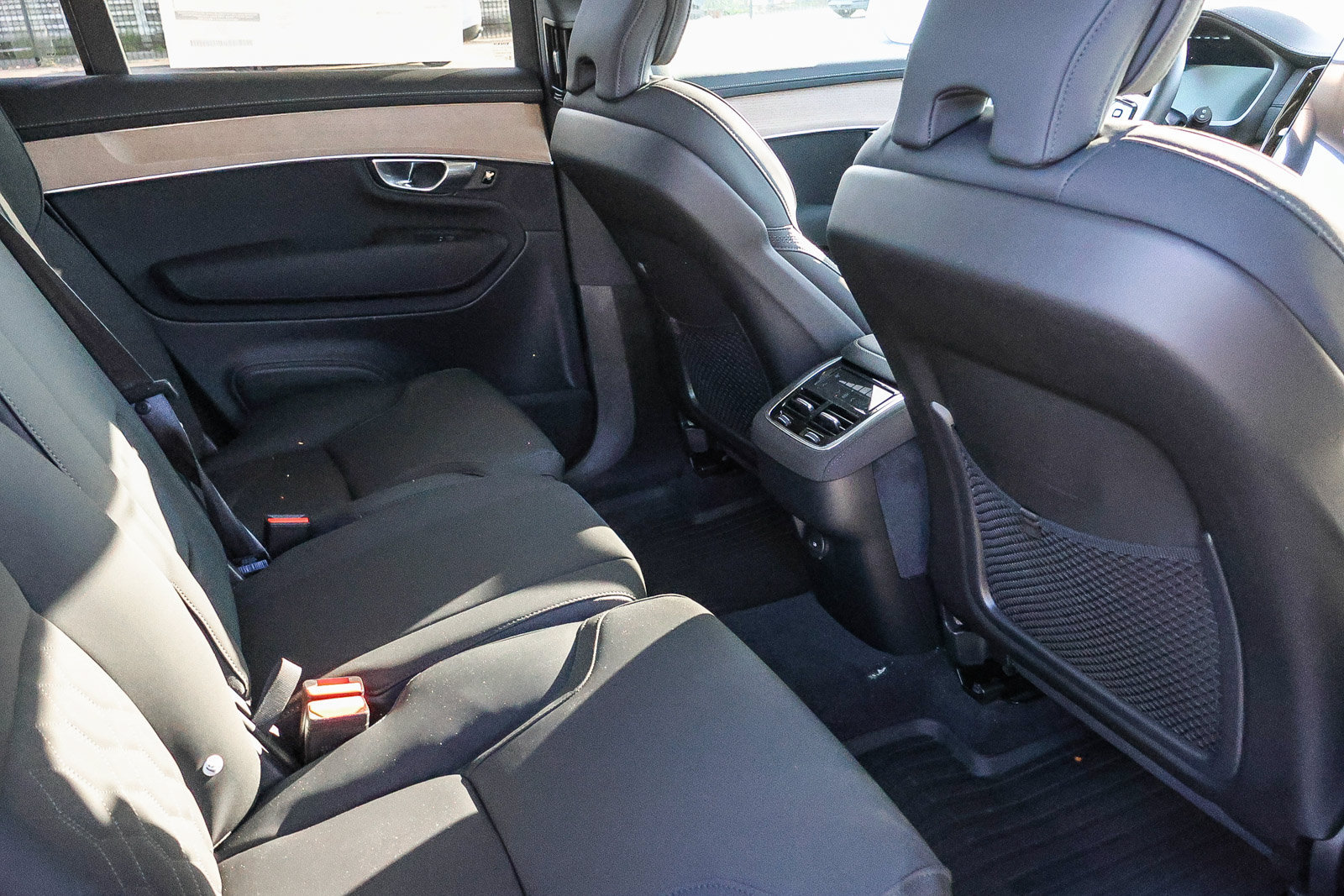 Used 2026 Volvo XC90 B5 Core w/ Protection Package Premier AWD/4WD image 20