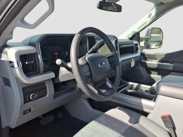 New 2026 Ford F250 XLT w/ XLT Premium Package AWD/4WD image 13