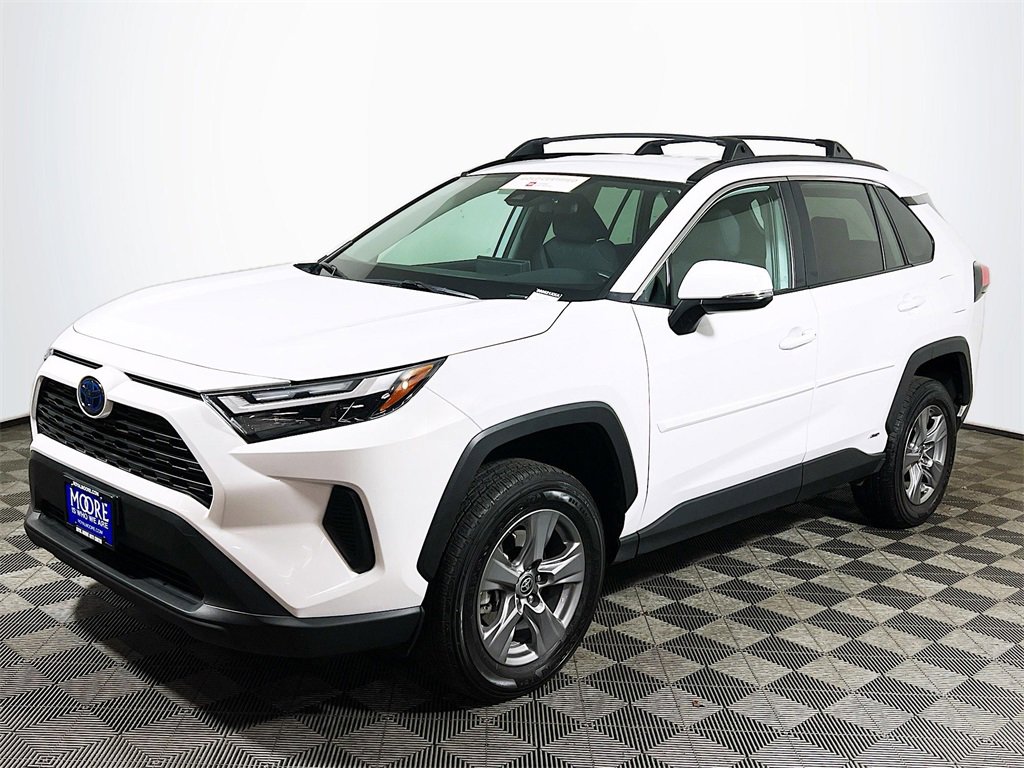 Certified 2024 Toyota RAV4 XLE image 4