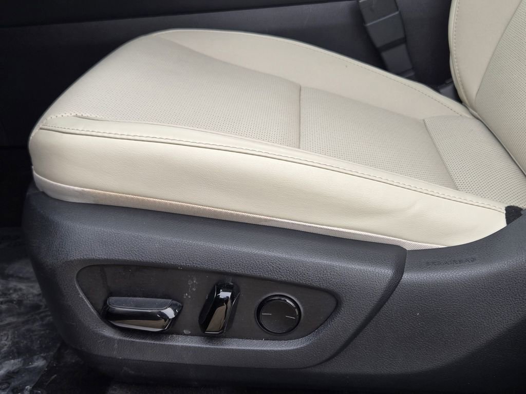 Used 2023 Lexus RX 350 Premium w/ Accessory Package (Z1) image 31