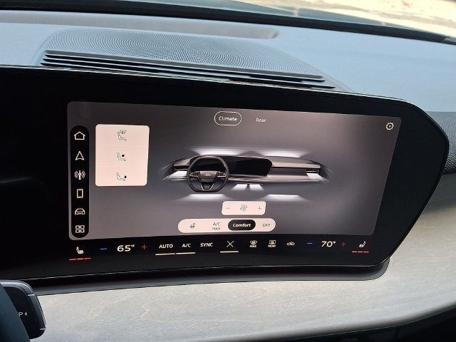 New 2026 Audi Q3 quattro 2.0T AWD/4WD image 14