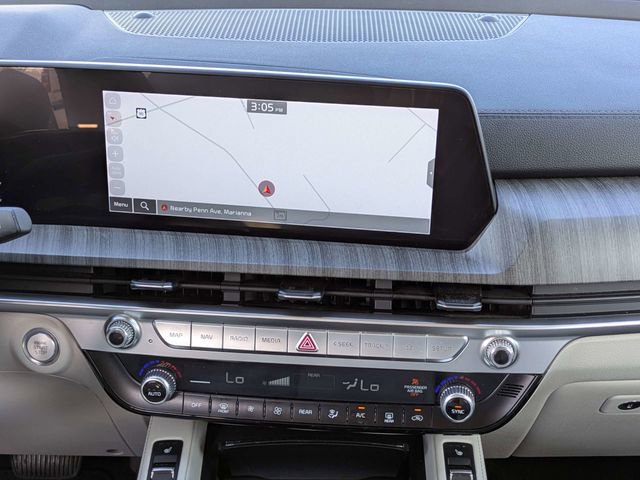 Used 2024 Kia Telluride EX w/ EX Captain's Chair Package image 21