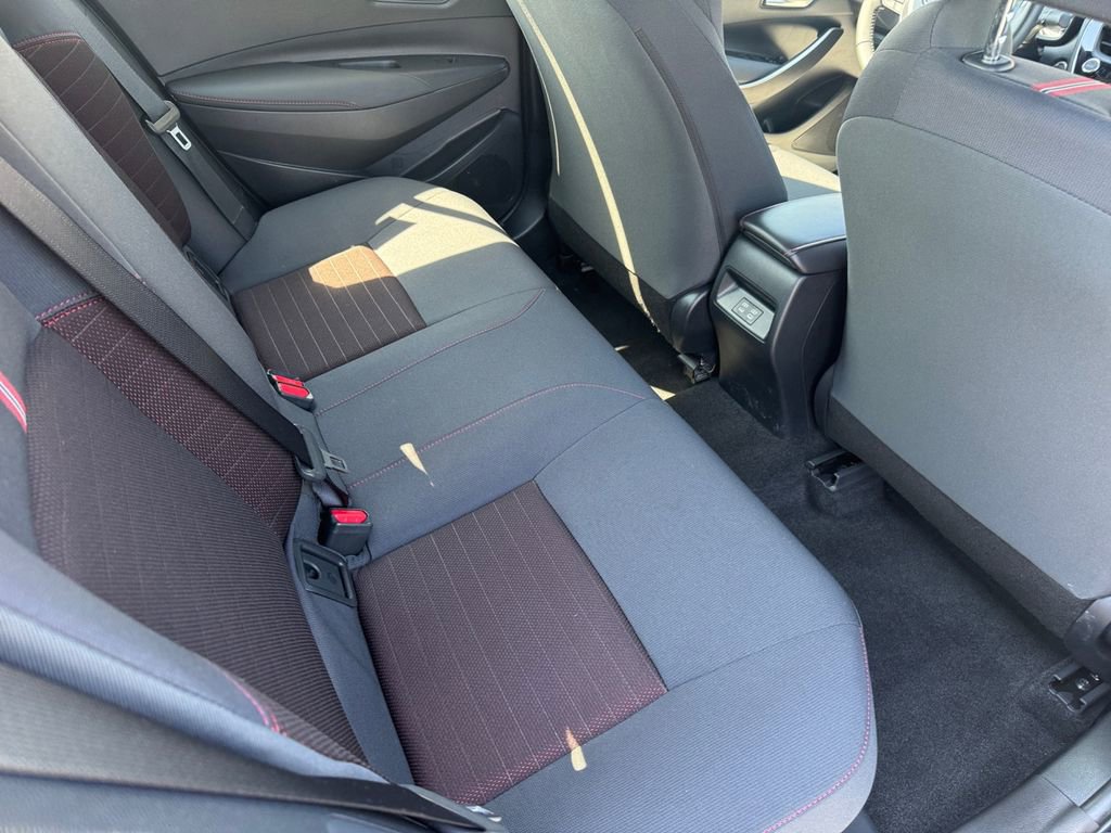 Used 2024 Toyota Corolla SE w/ SE Package image 19