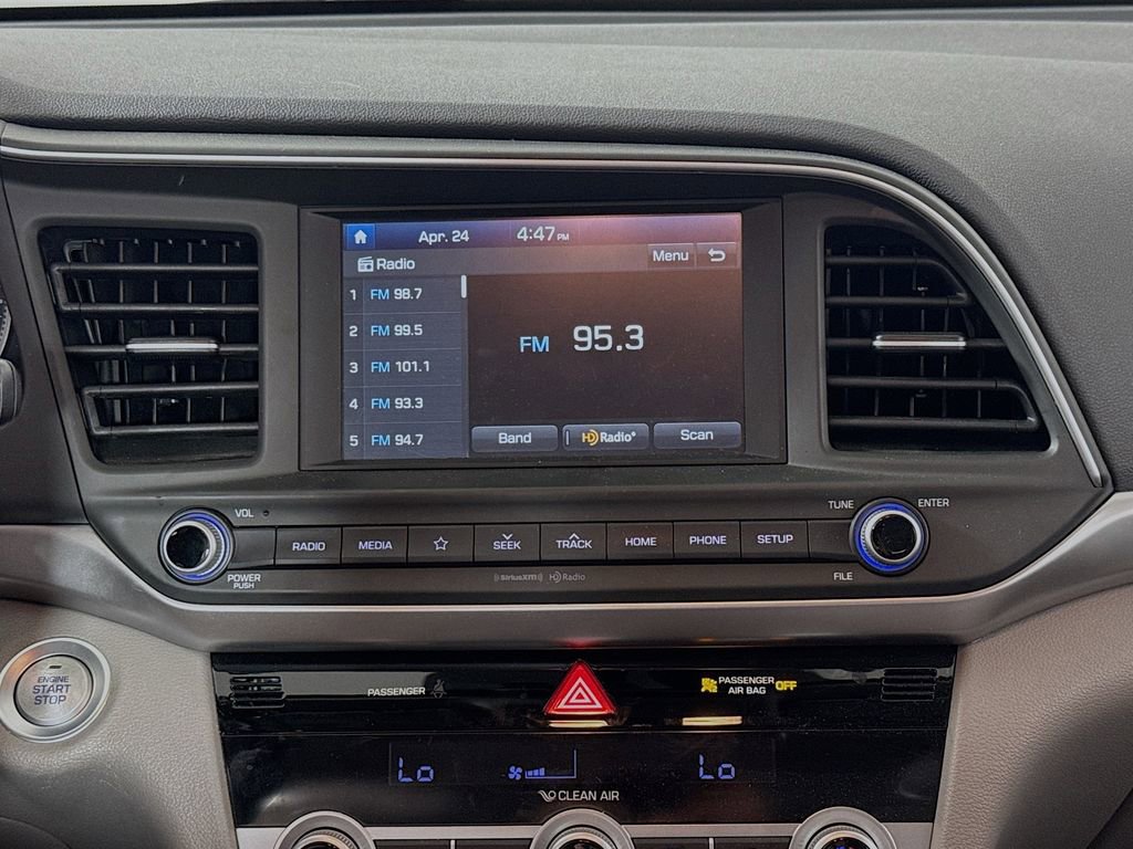 Used 2020 Hyundai Elantra Value Edition w/ Cargo Package (C1) FWD image 14