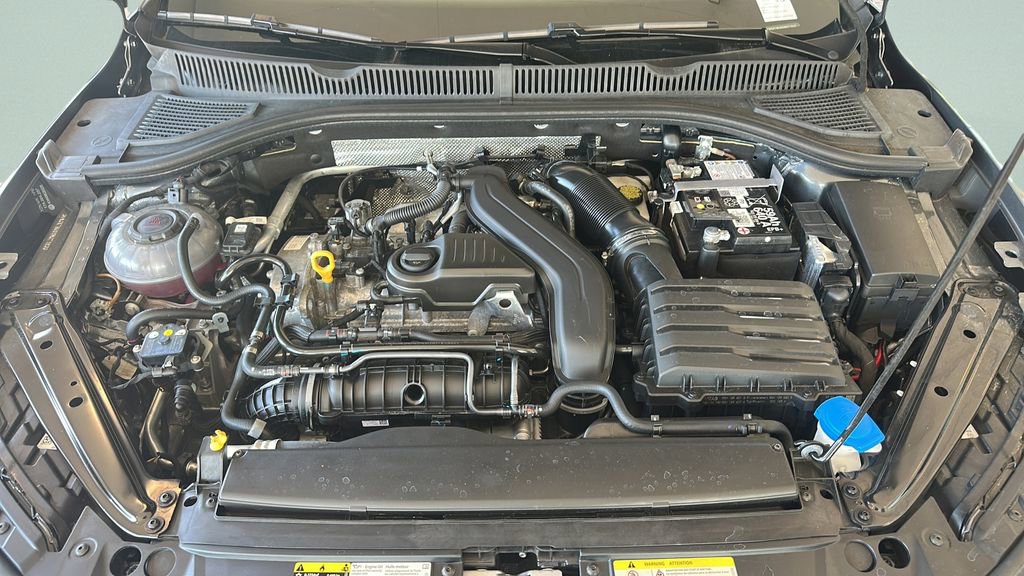Certified 2025 Volkswagen Jetta SEL FWD image 25