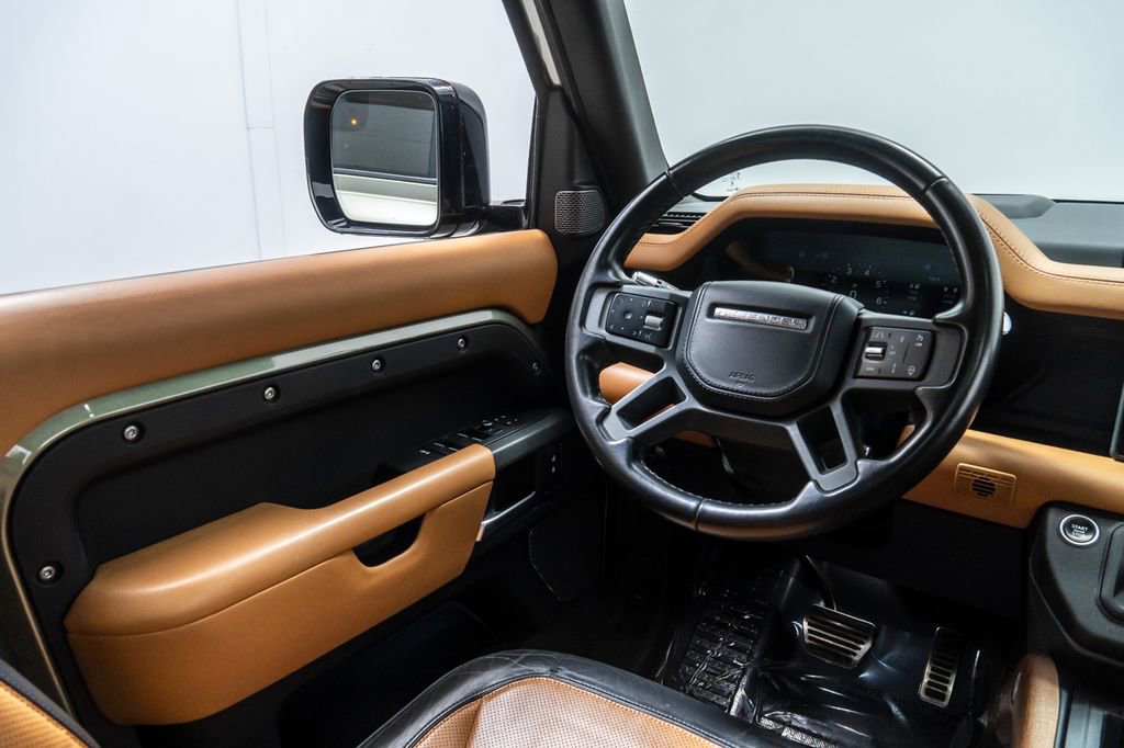 Used 2020 Land Rover Defender 110 X AWD/4WD image 22