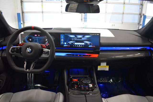 New 2027 BMW M5 Touring AWD/4WD image 5