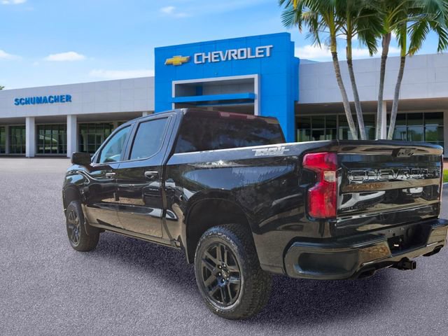 New 2026 Chevrolet Silverado 1500 Custom Trail Boss w/ Midnight Edition AWD/4WD image 5