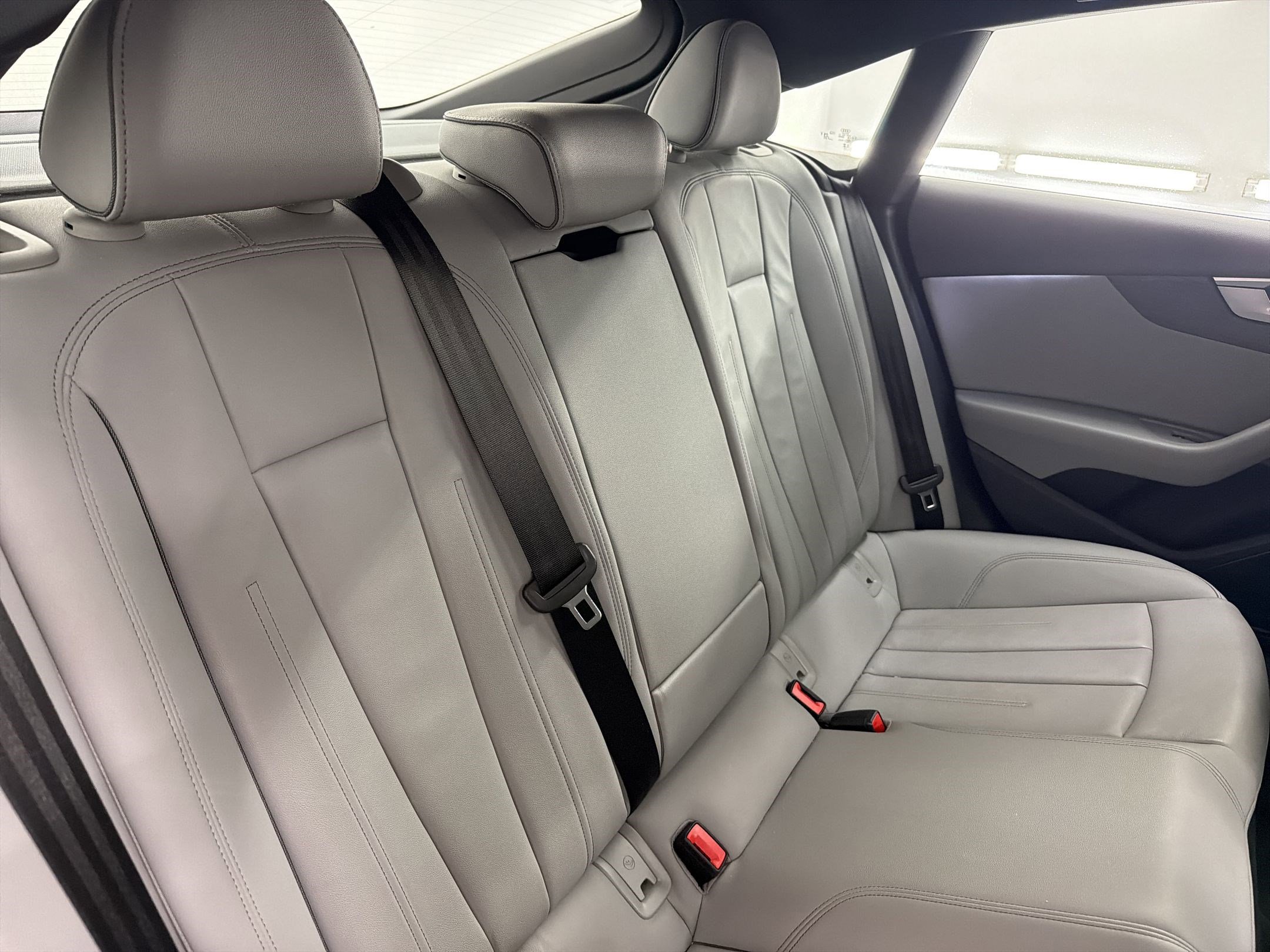 Used 2023 Audi A5 2.0T Premium AWD/4WD image 28