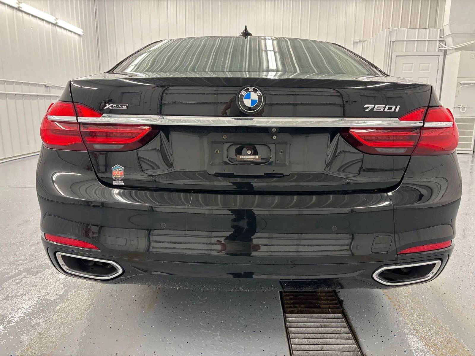 Used 2018 BMW 750i xDrive image 5