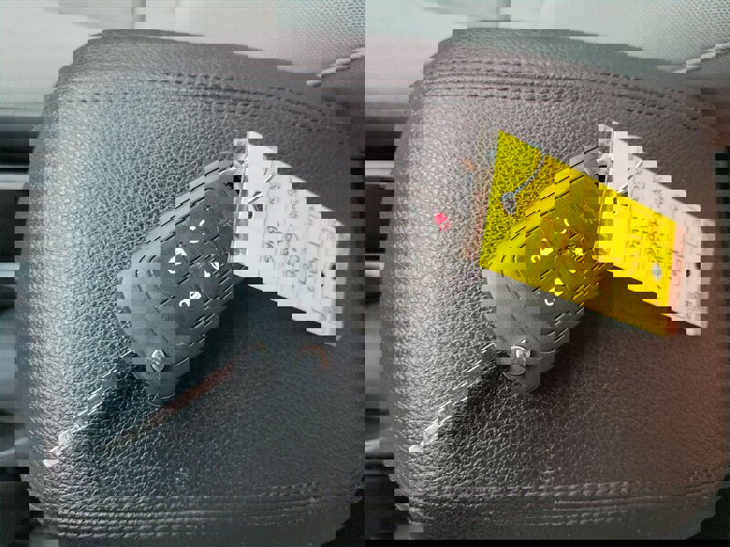 Used 2015 Chevrolet Cruze LT image 25