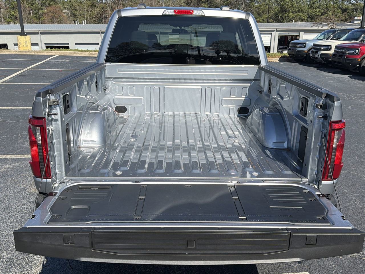 New 2025 Ford F150 XLT w/ Equipment Group 301A Standard image 32