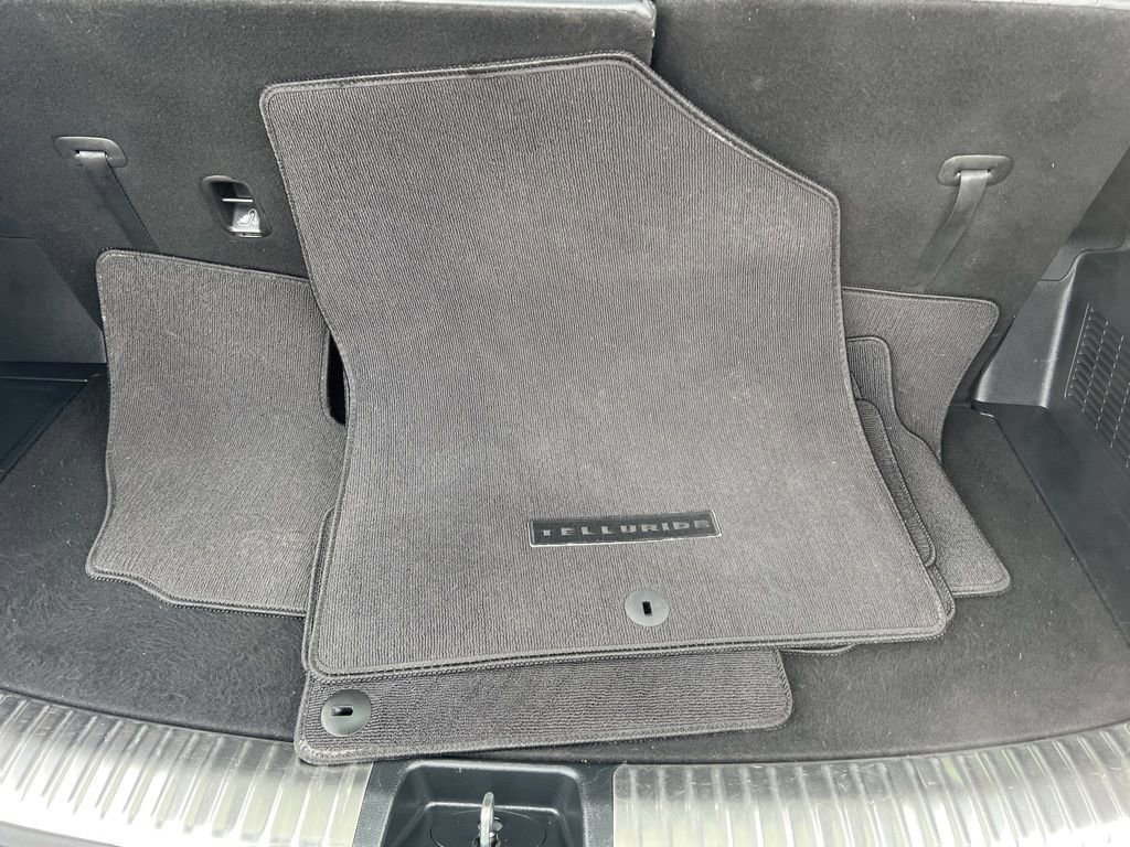 Used 2021 Kia Telluride SX image 15