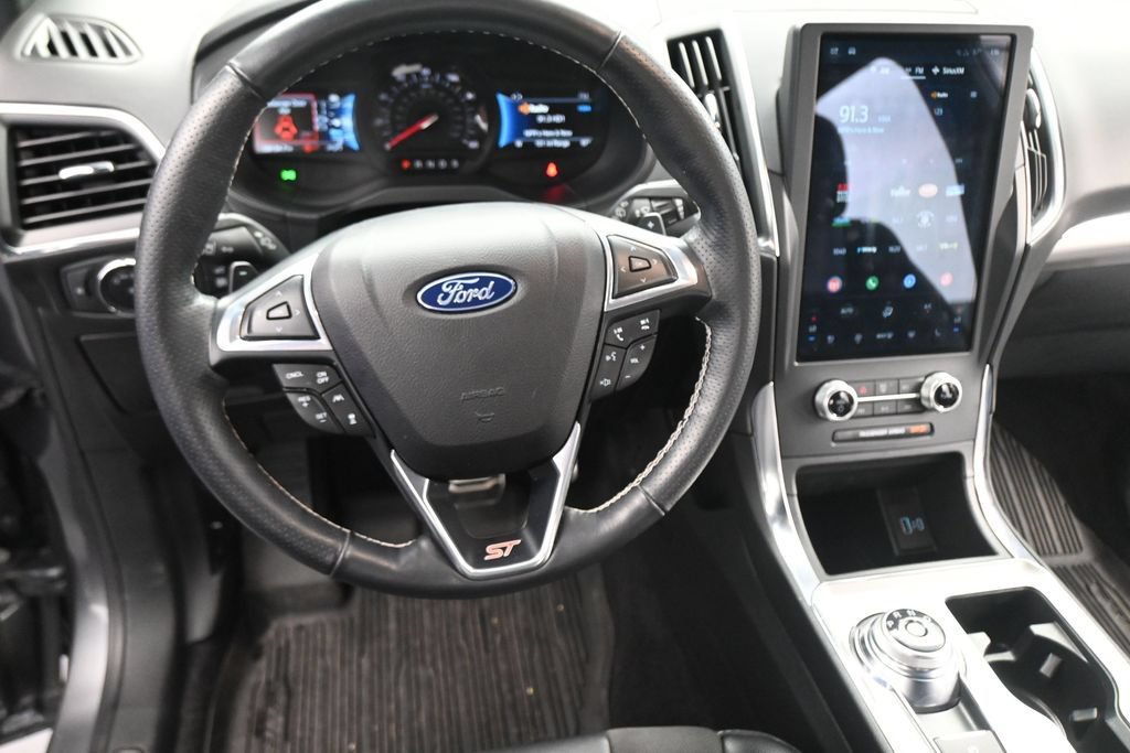 Used 2022 Ford Edge ST w/ Equipment Group 401A AWD/4WD image 40