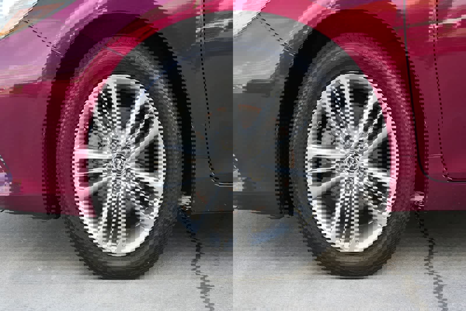 Used 2016 Toyota Camry SE image 20