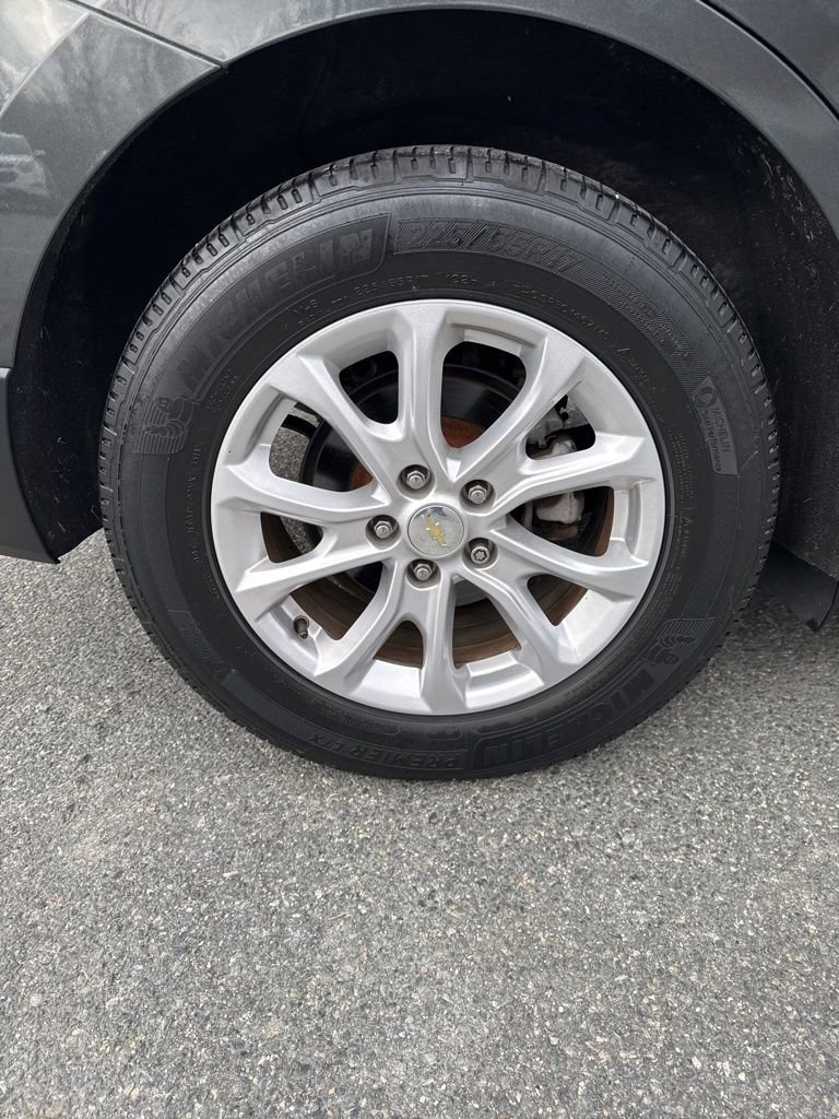 Used 2018 Chevrolet Equinox LS image 34