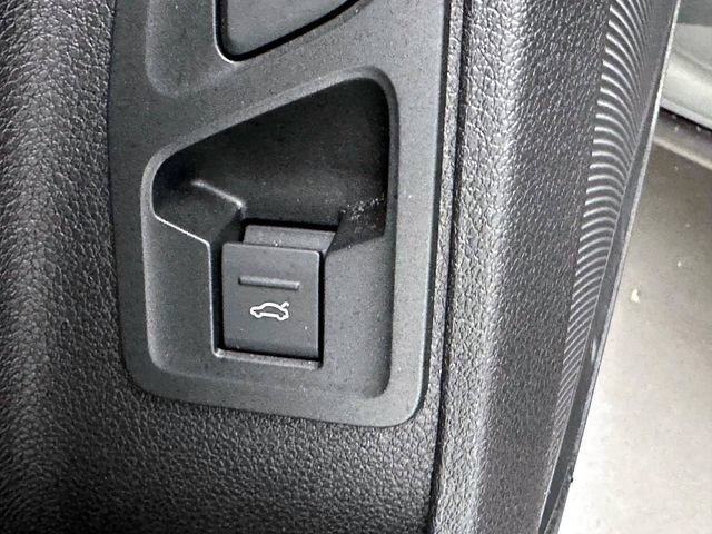 Used 2023 Audi Q3 2.0T Premium w/ Convenience Package AWD/4WD image 19