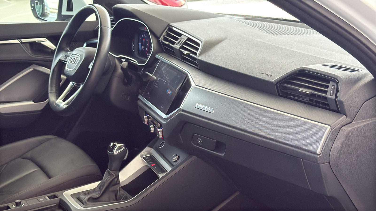 Used 2021 Audi Q3 2.0T Premium AWD/4WD image 28
