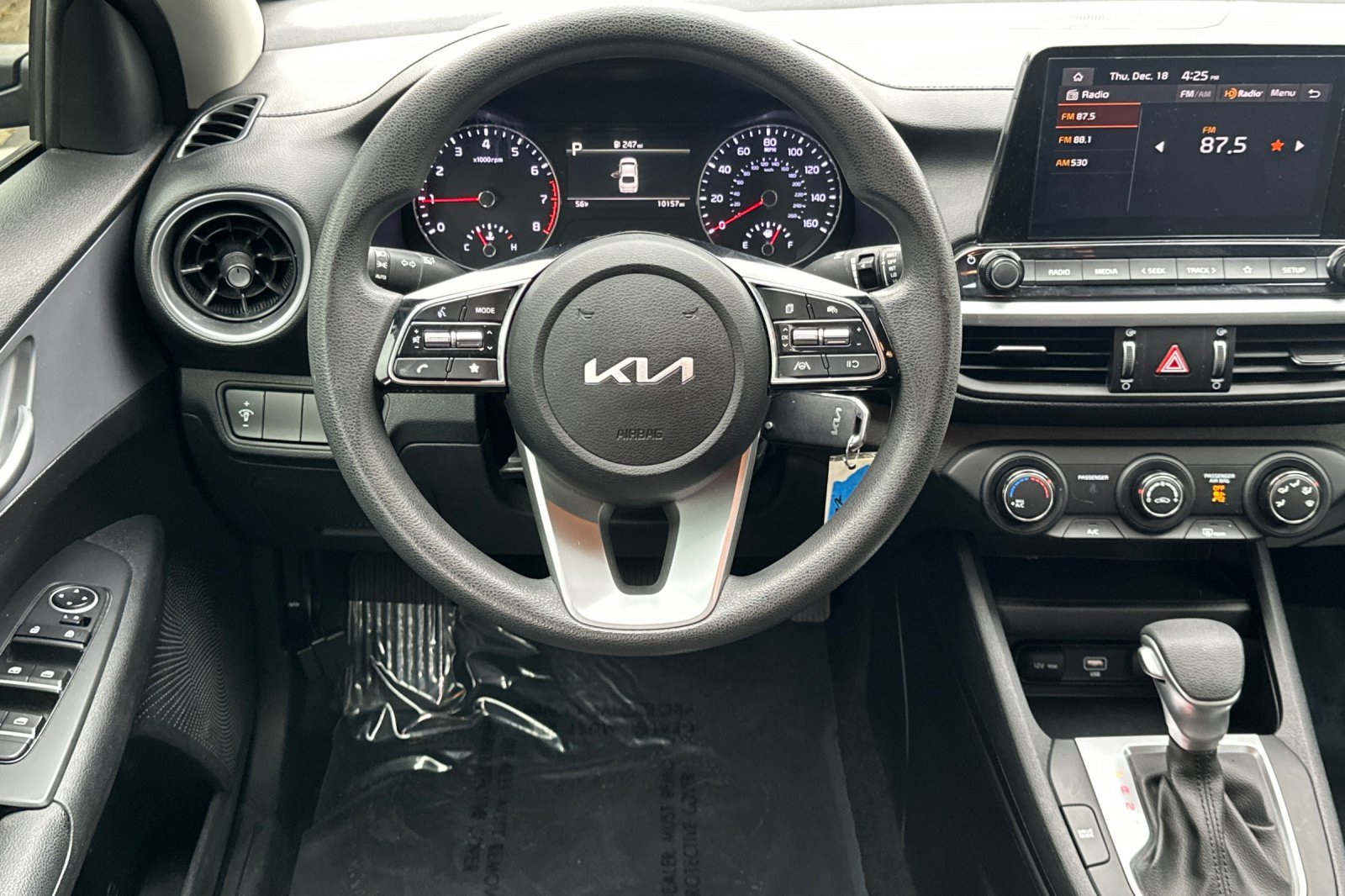 Used 2024 Kia Forte LXS image 11