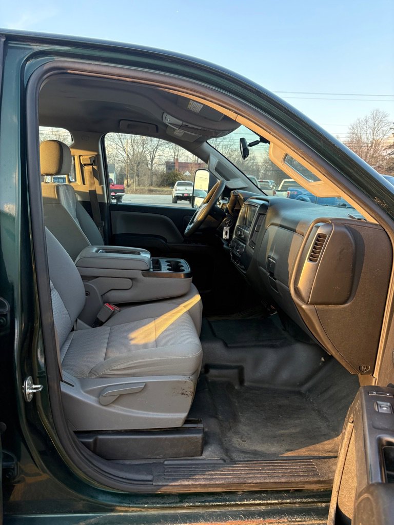 Used 2016 Chevrolet Silverado 2500 W/T image 12