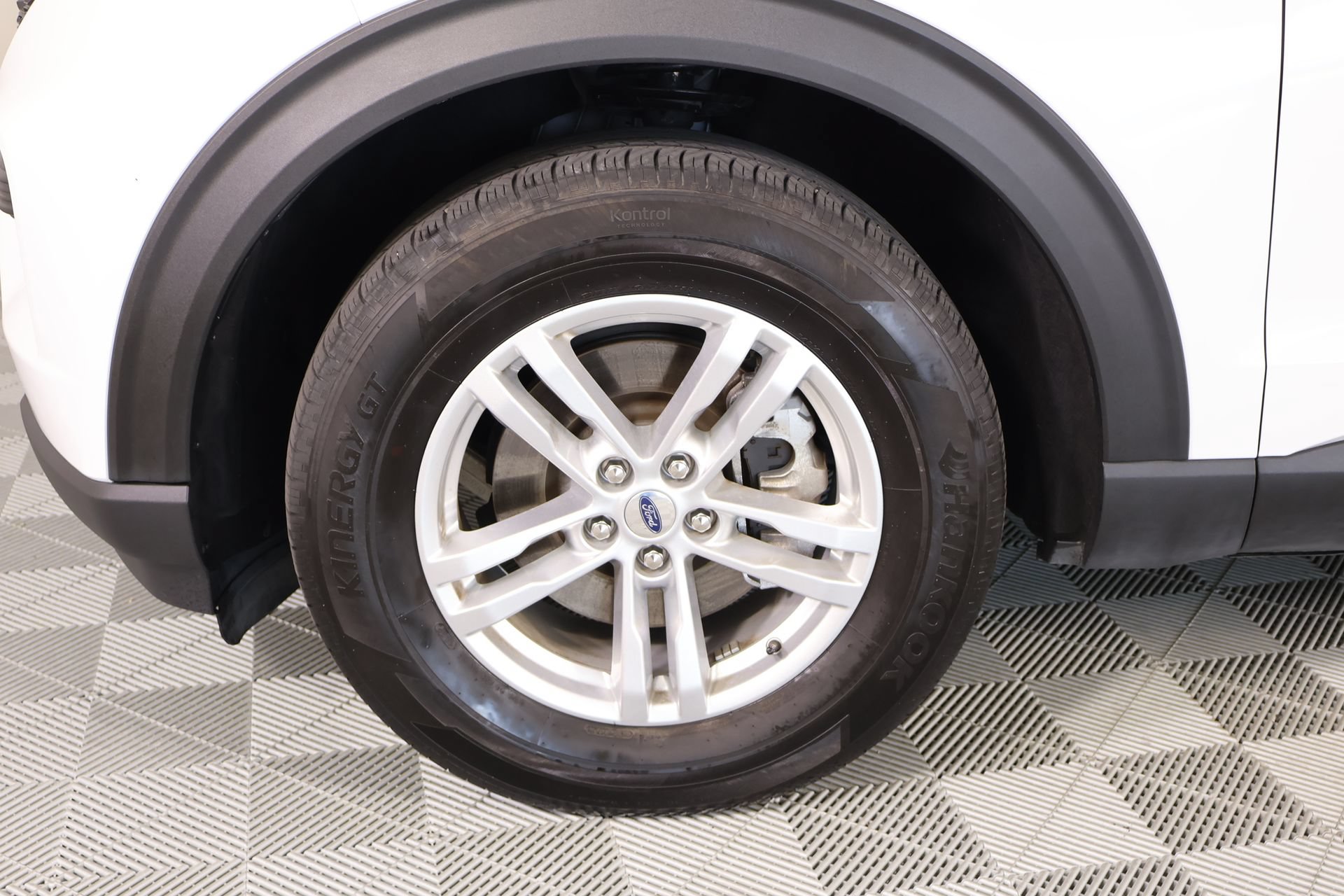 Used 2022 Ford Explorer 4WD image 17