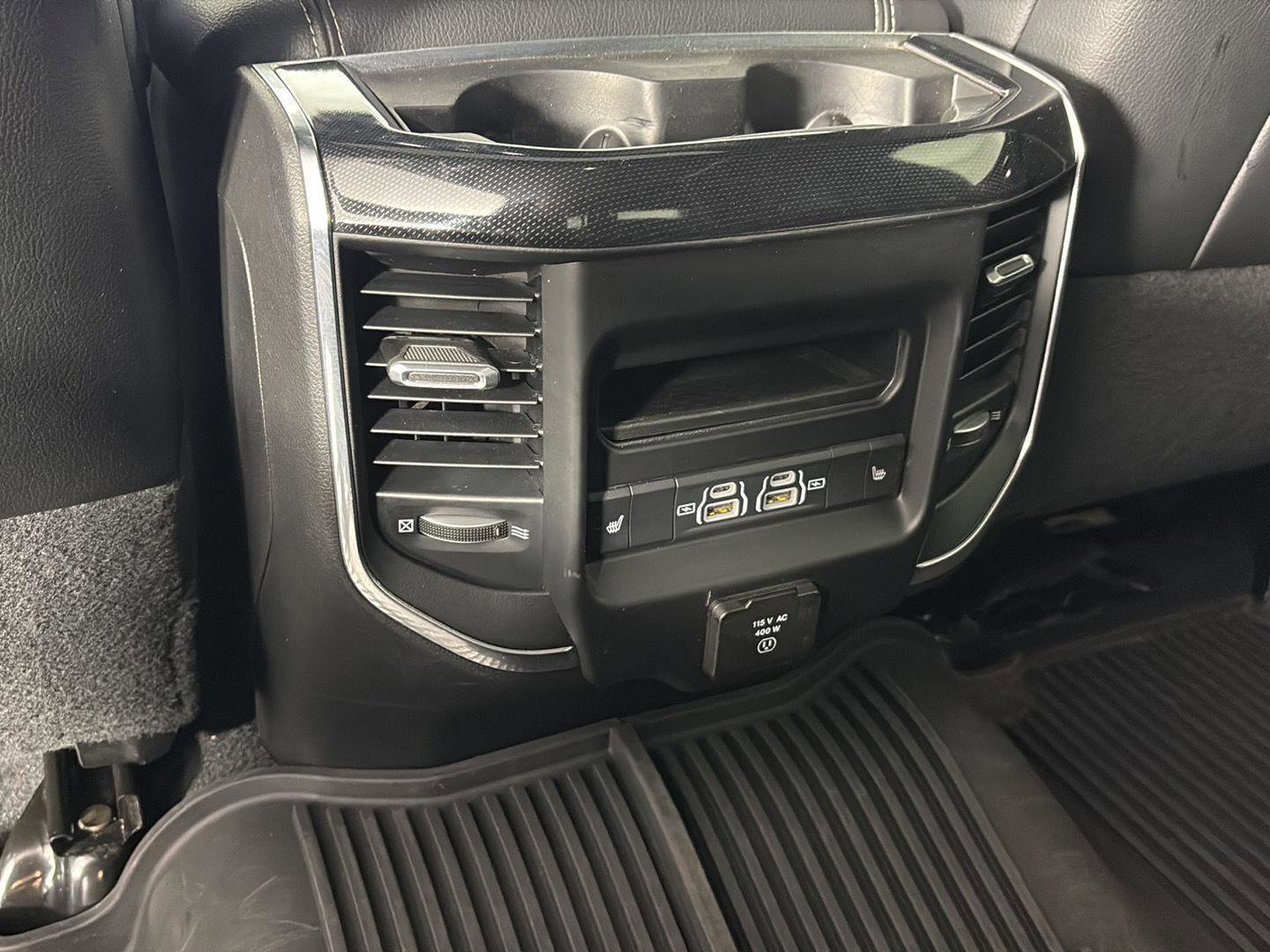 Used 2022 RAM 2500 Laramie AWD/4WD image 24