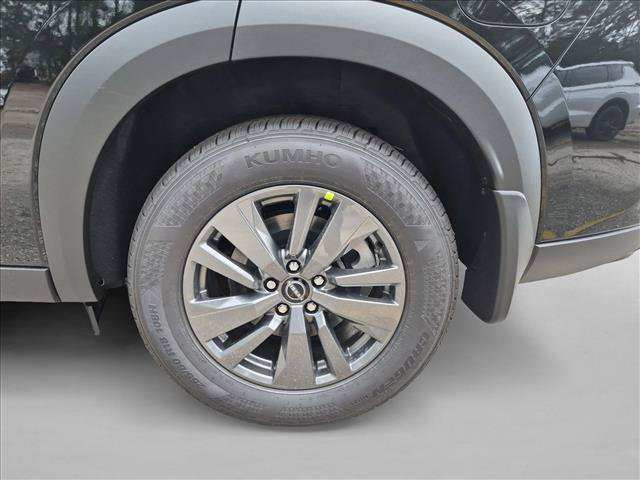 New 2026 Nissan Pathfinder SV FWD image 9