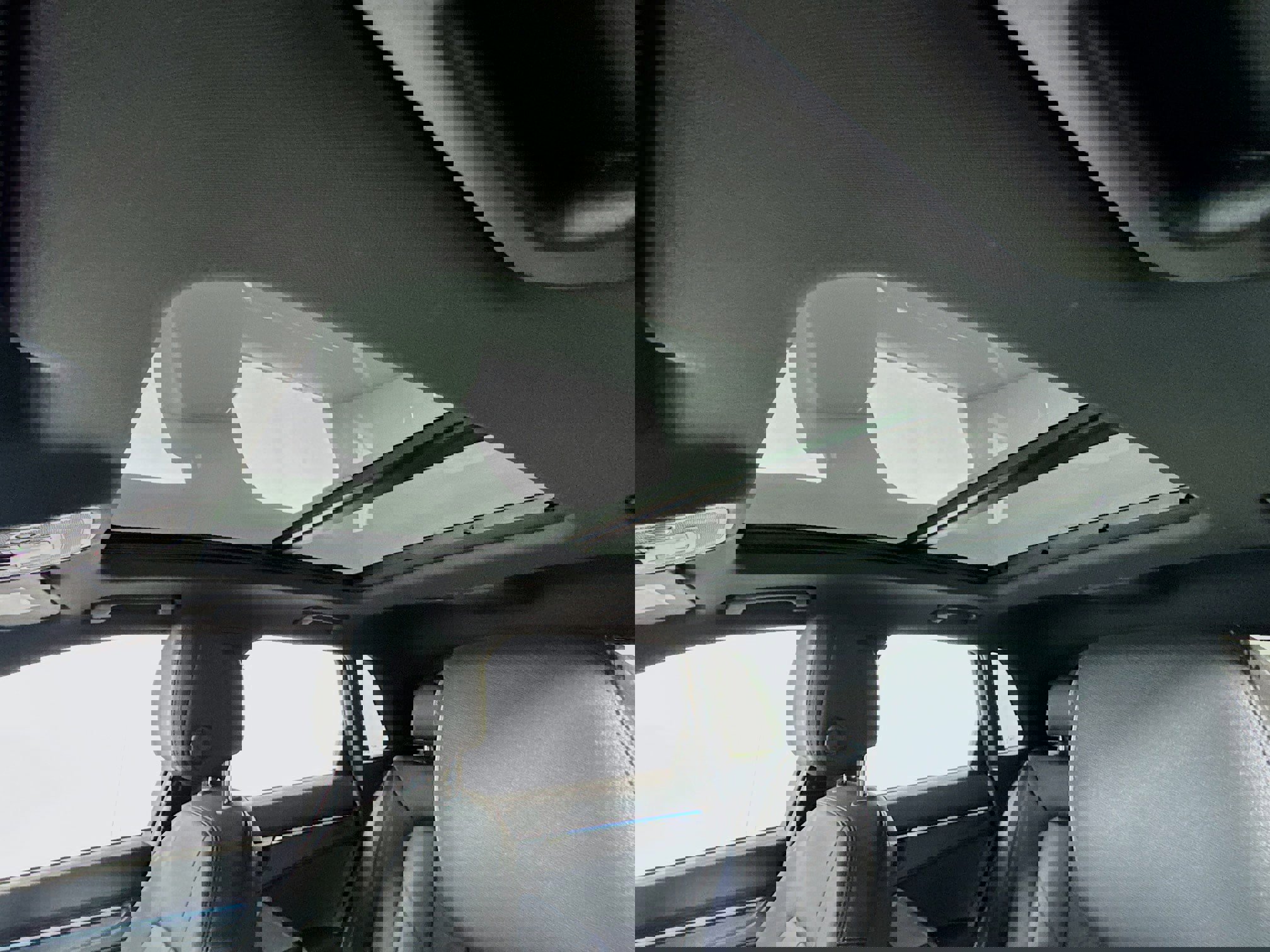 Used 2023 Audi Q3 2.0T Premium Plus w/ Premium Plus Package image 4