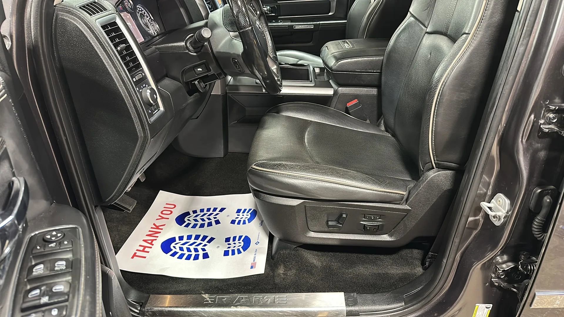 Used 2015 RAM 1500 Limited image 9