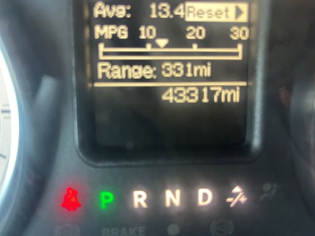 Used 2018 RAM 2500 Tradesman w/ Chrome Appearance Group AWD/4WD image 10