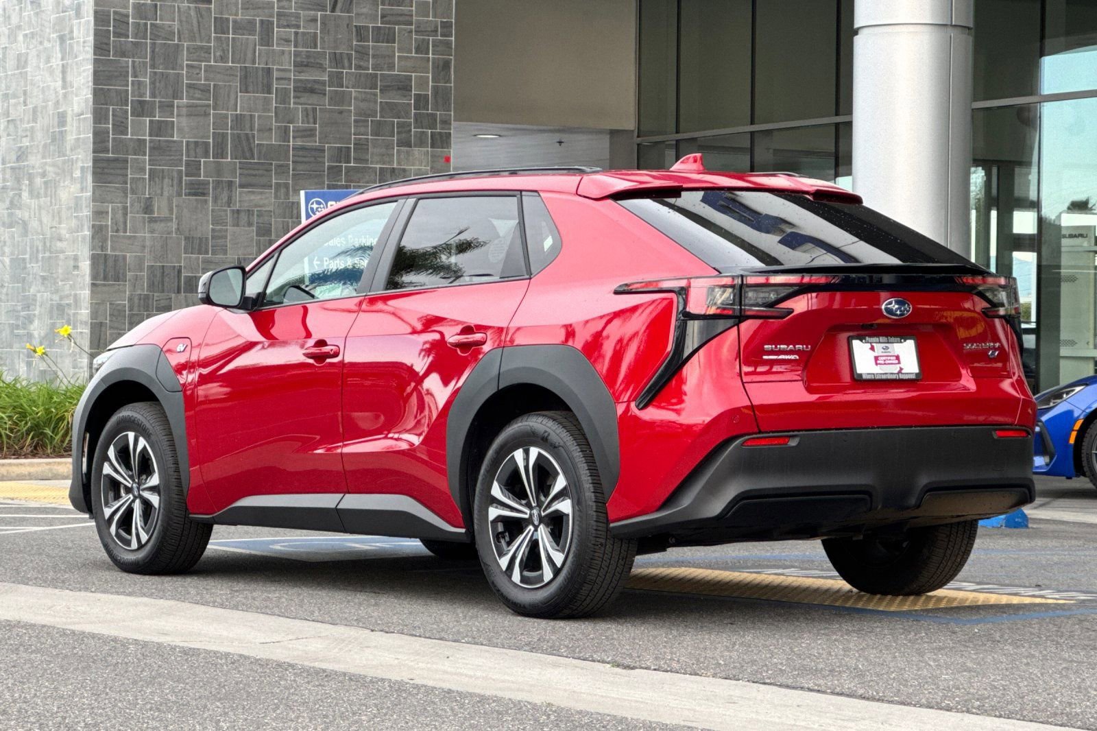 Certified 2025 Subaru Solterra Premium image 6