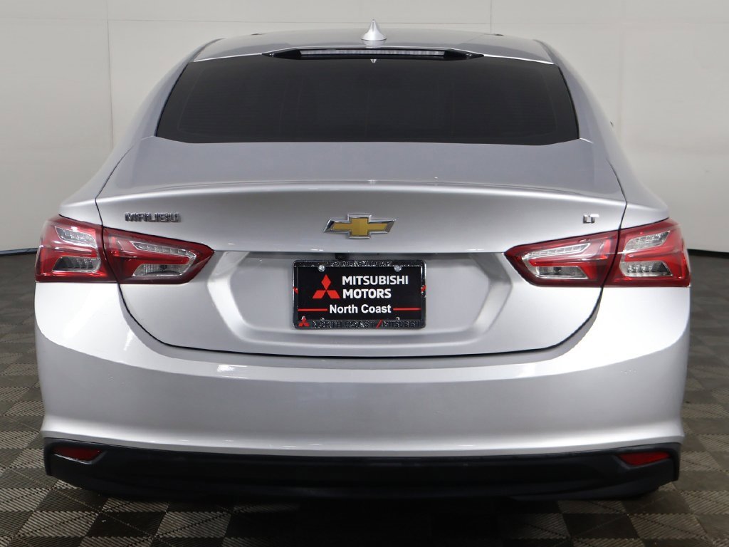 Used 2021 Chevrolet Malibu LT image 11