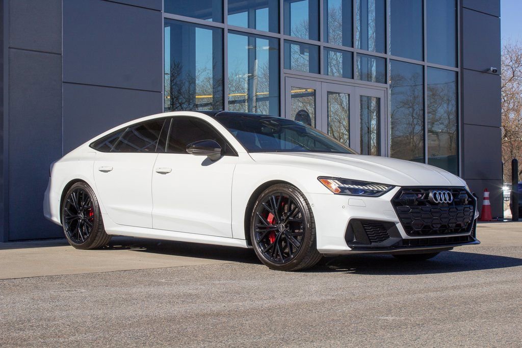 Used 2025 Audi S7 Prestige w/ Prestige Package AWD/4WD image 3