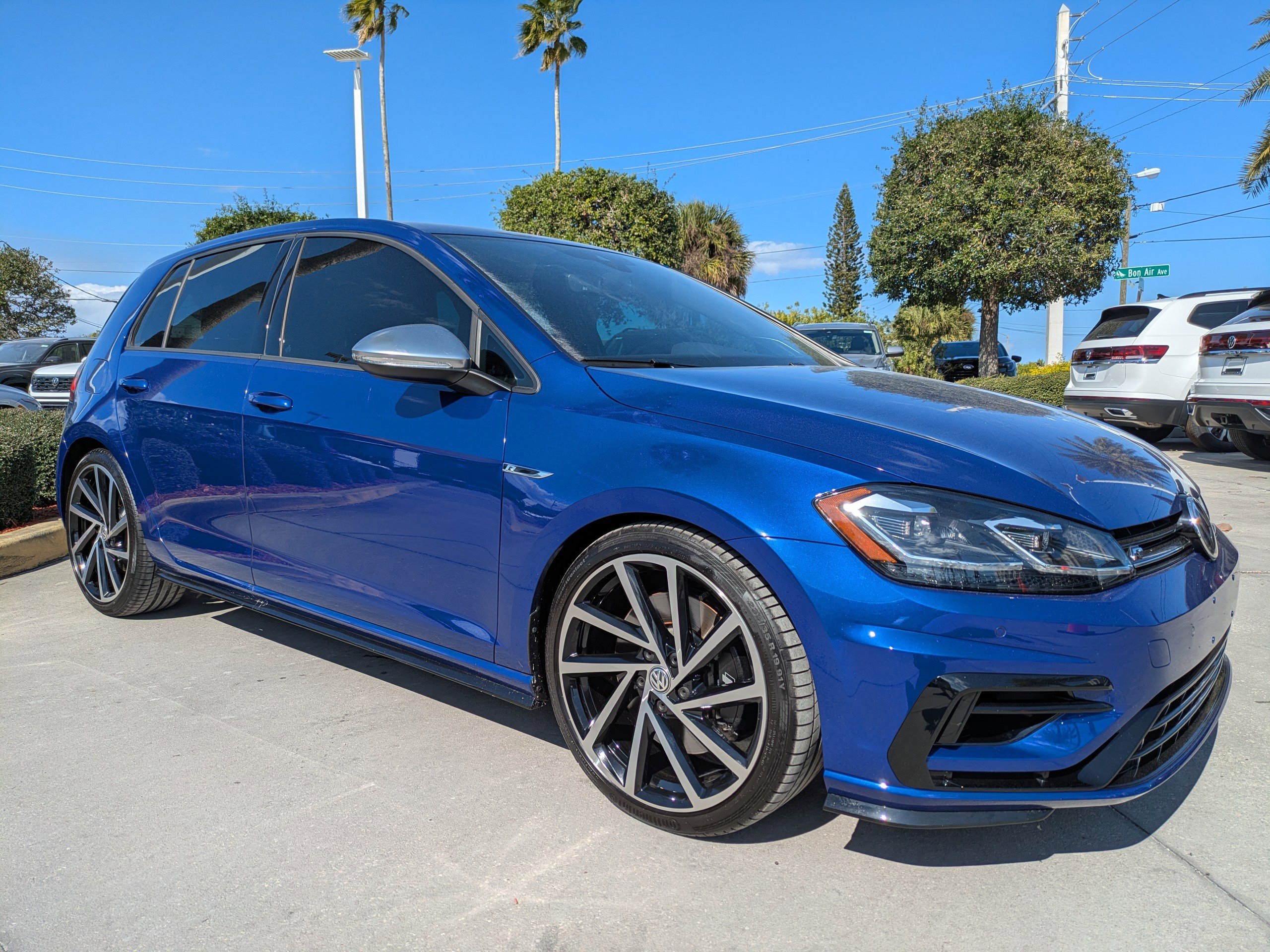 Used 2019 Volkswagen Golf R 4DR HB DSG W/DCC/ image 2