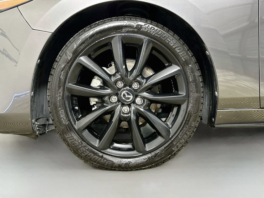 Used 2020 MAZDA MAZDA3 Hatchback w/ Premium Package FWD image 35