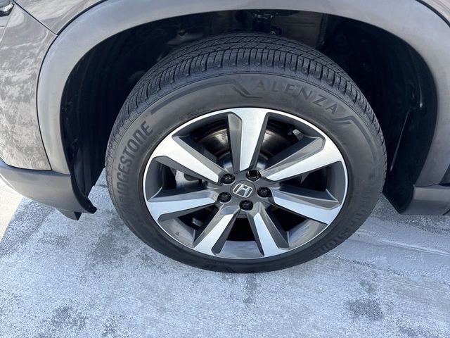 Used 2023 Honda Pilot Touring image 10