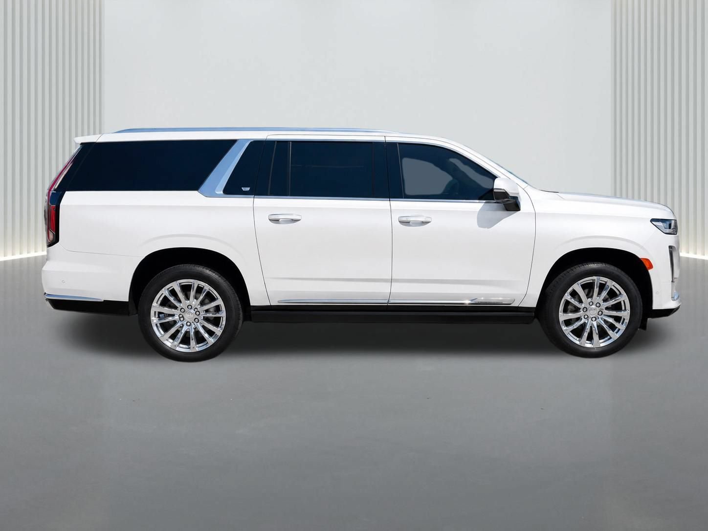 Used 2023 Cadillac Escalade ESV Premium Luxury Platinum w/ LPO, Radiant Package AWD/4WD image 7