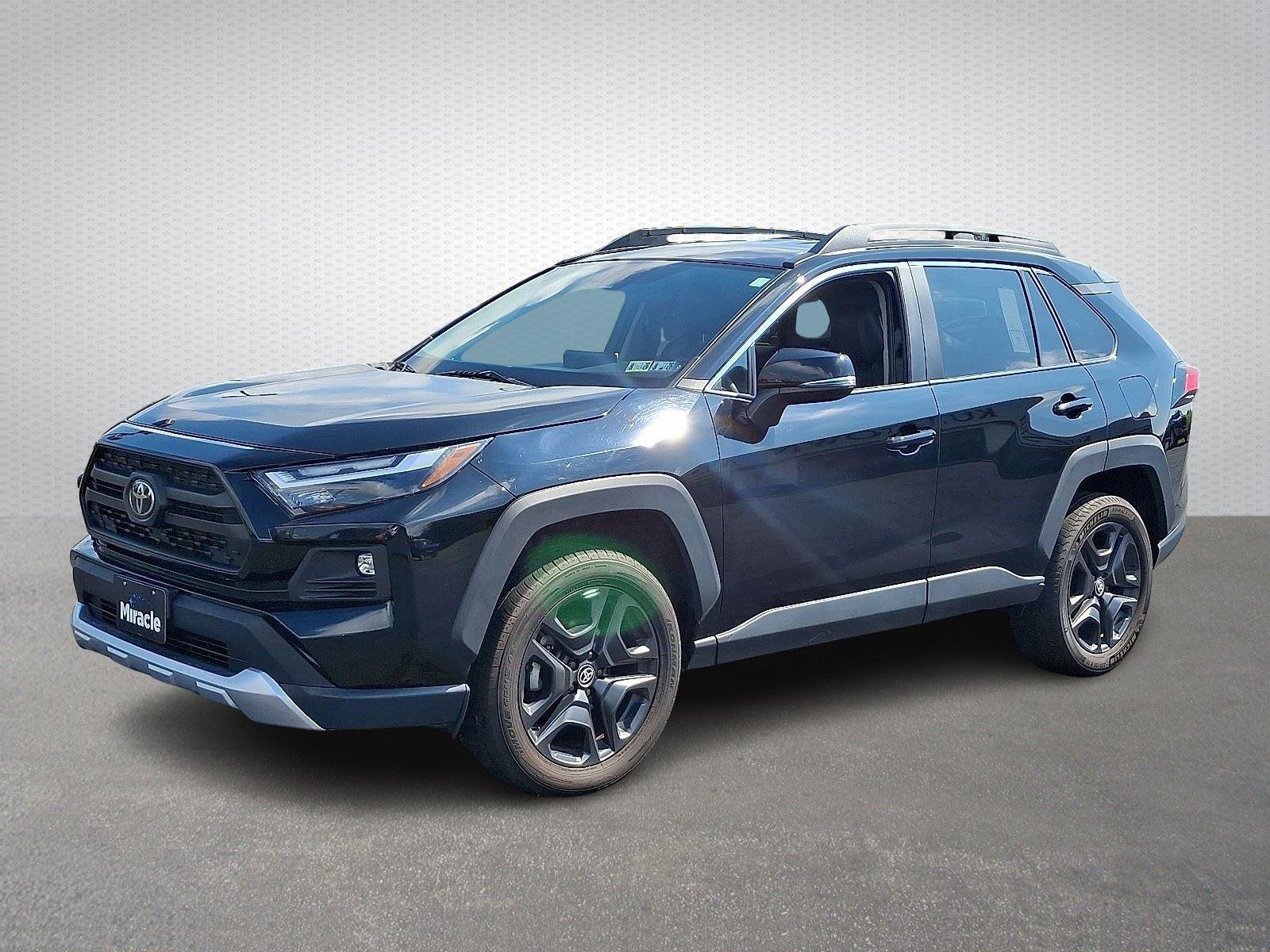 Used 2024 Toyota RAV4 Adventure image 3