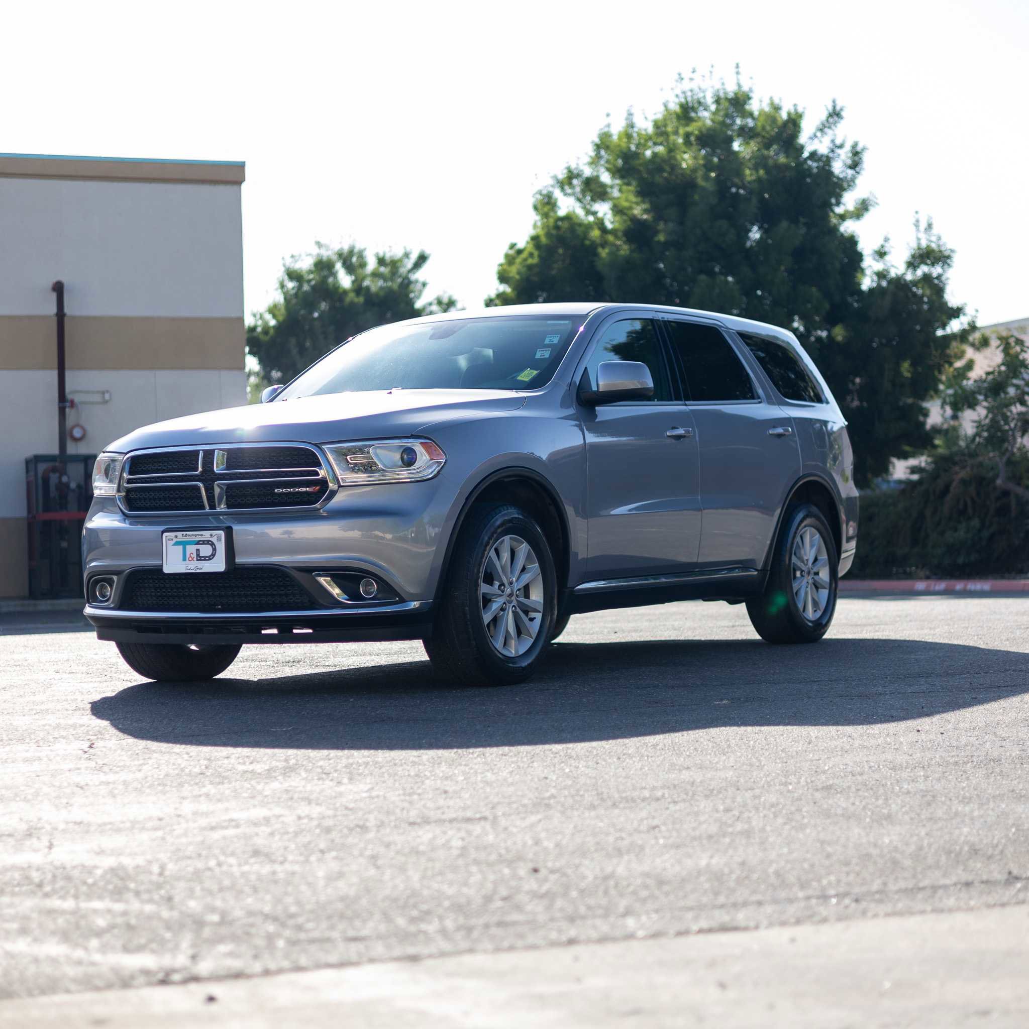 Used 2020 Dodge Durango SXT w/ 3rd Row Seating Group image 3