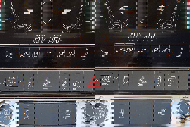 Used 2024 Audi Q7 2.0T Premium Plus image 25