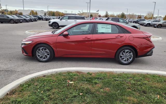New 2026 Hyundai Elantra Blue