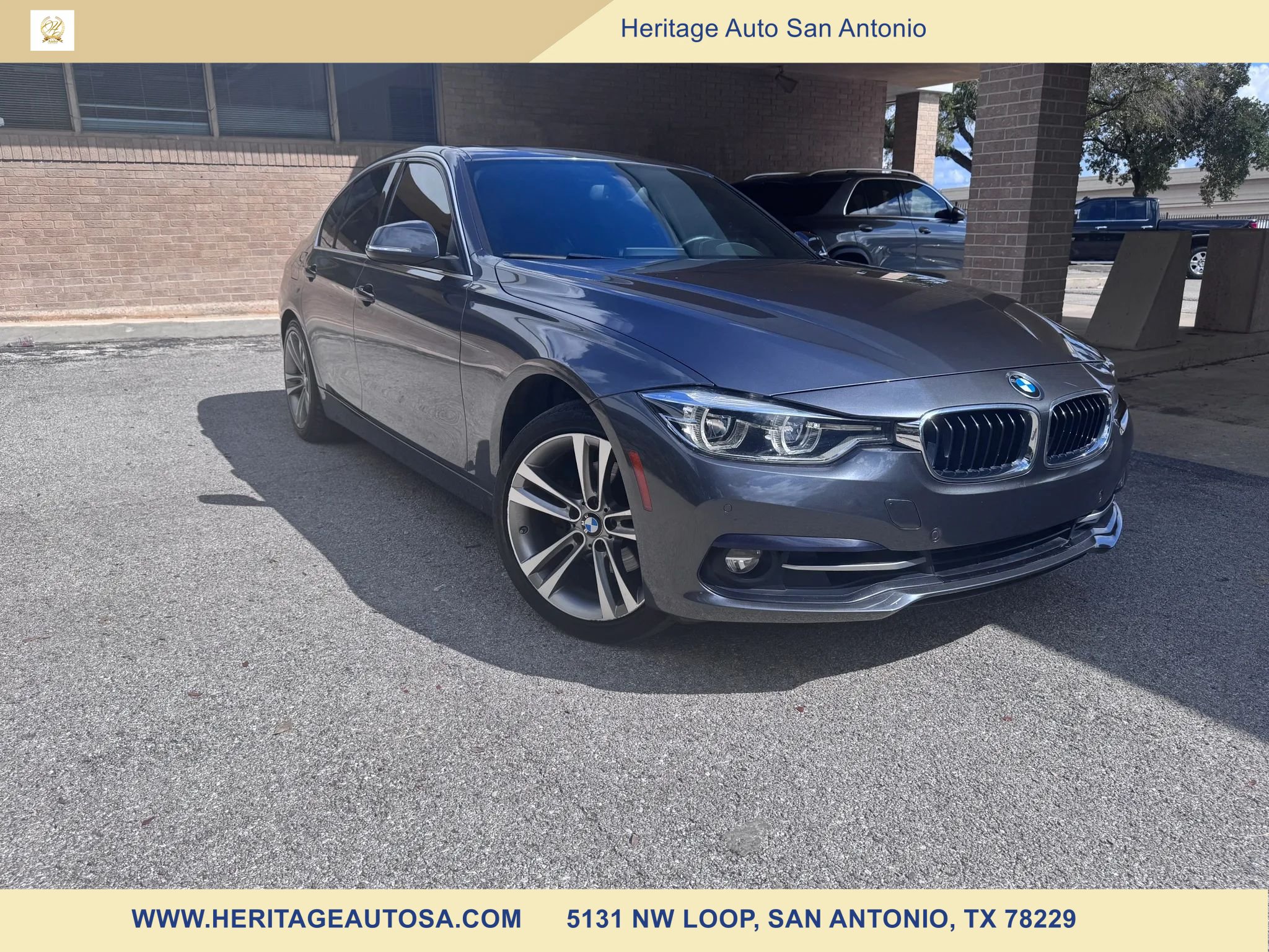 Used 2018 BMW 330i Sedan RWD image 3