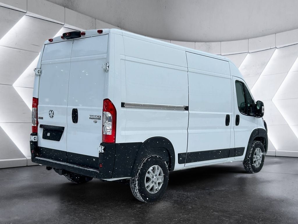 New 2026 RAM ProMaster 1500 w/ Quick Order Package 22G SLT image 6