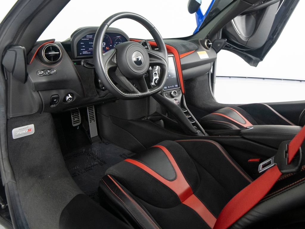 Used 2020 McLaren 720S Performance RWD image 24