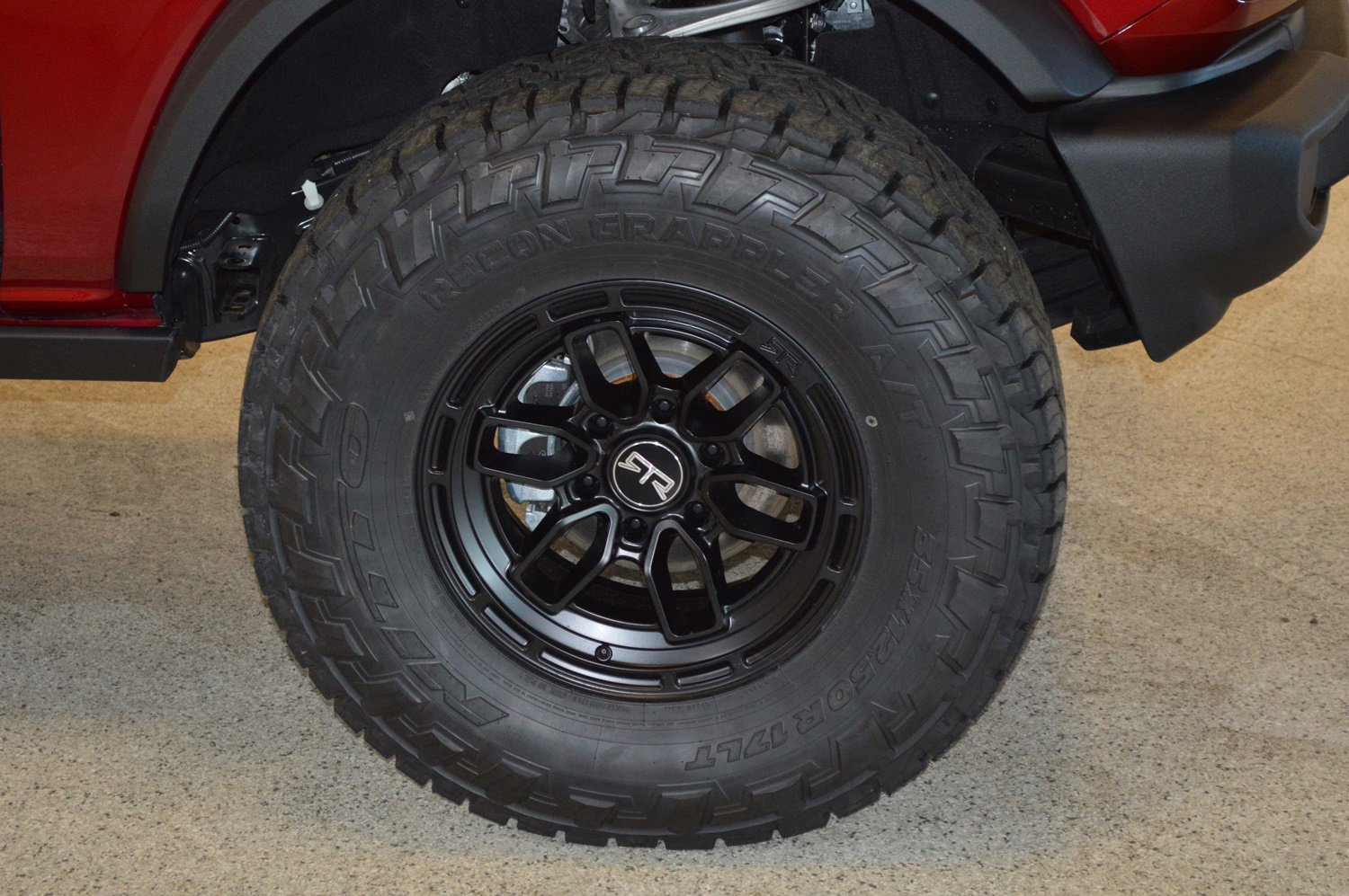 New 2025 Ford Bronco Big Bend image 9