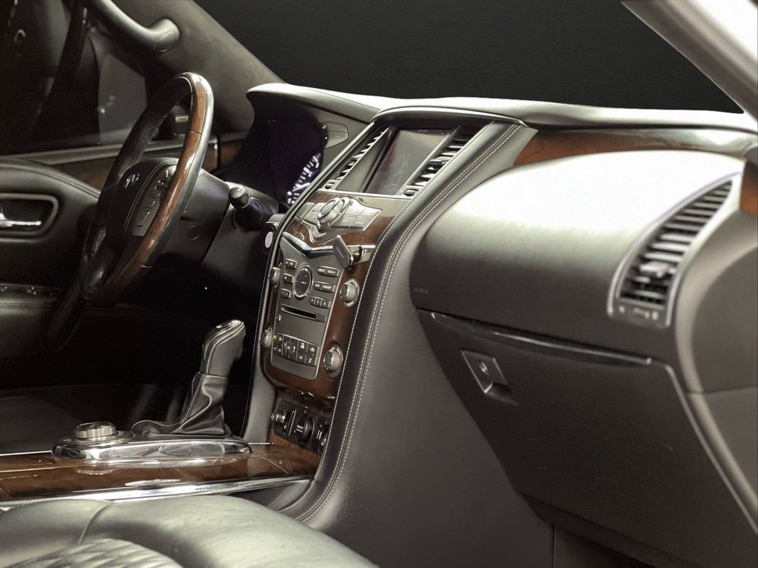 Used 2018 INFINITI QX80 4WD w/ Deluxe Technology Package image 21